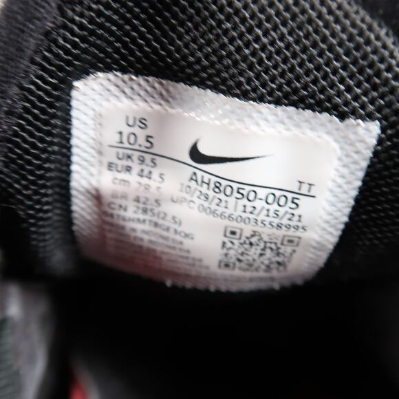 Nike Shoes Mens 10.5 Air Max 270 Sneakers Athletic Running Trainer Black Casual - Picture 7 of 13